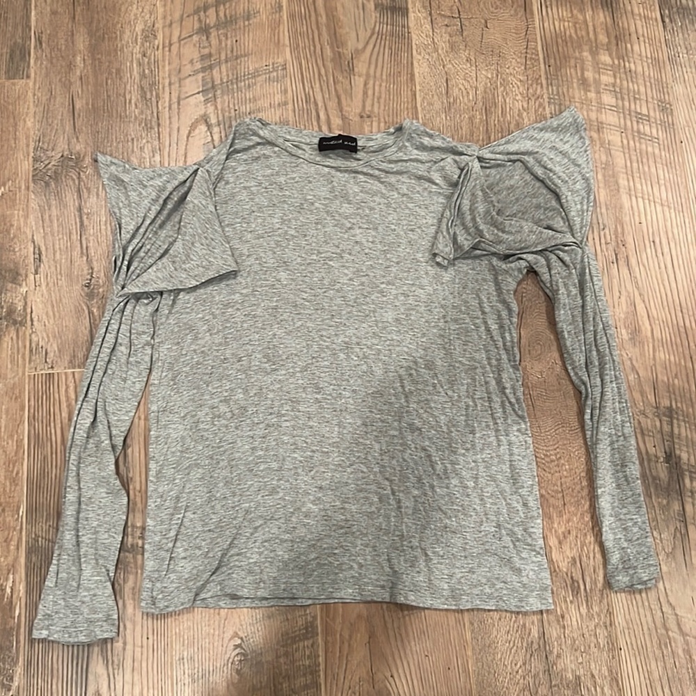 MUSTARD Seed Woman’s Grey Cold Shoulder Long Sleeve Size Medium